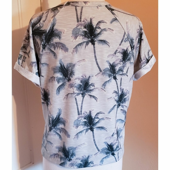 VS Pink Blue Palm Tree Tee Shirt No Bad Rays - Picture 2 of 3
